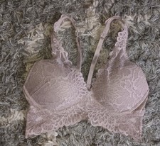 VS pink wireless lace push up bralette NEW small Pink
