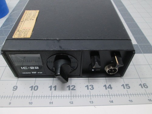 ICOM IC-22 VHF FM Amateurfunk Transceiver mit Mikrofon begrenzte Tests - Bild 12 von 18