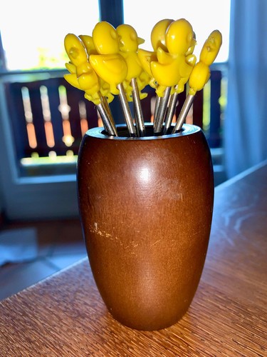 Vintage Party Cocktail Picker Kückenmotive in elegantem Holzfässchen, 60er Jahre - Bild 12 von 13