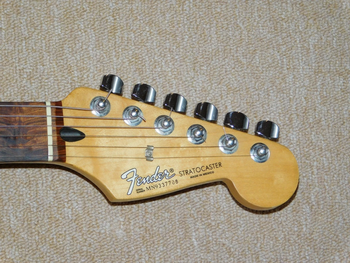 1999 Fender Stratocaster Midnight Wine Red Electric Guitar Made Mexico MIM Strat