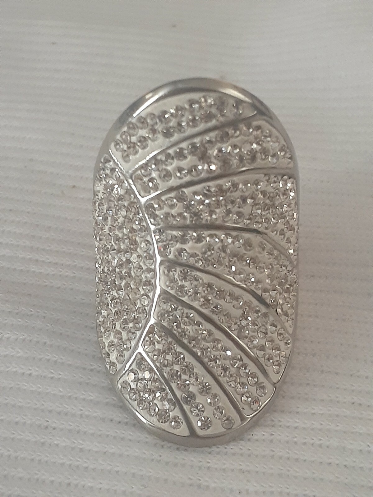 Rhinestone And Silvertone line pattern design Sta… - image 10