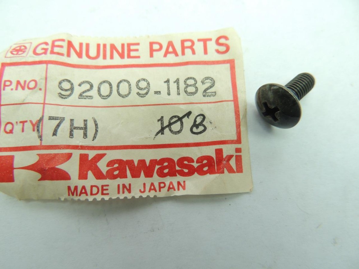 こページ 92009-1182 NOS Kawasaki Screw ZL600 ZX600 ZX1100 ZN1300