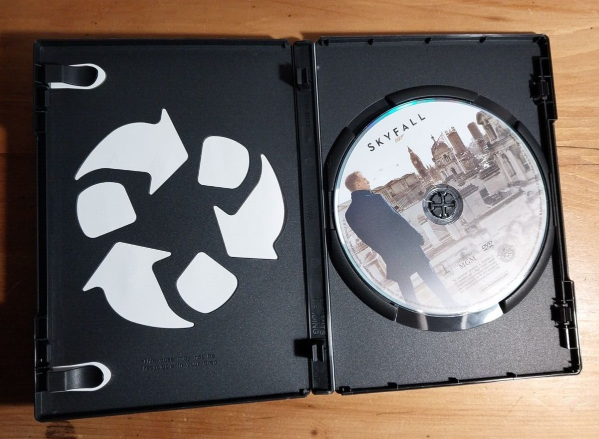 Skyfall (DVD, 2013) Widescreen Edition James Bond as Daniel Craig