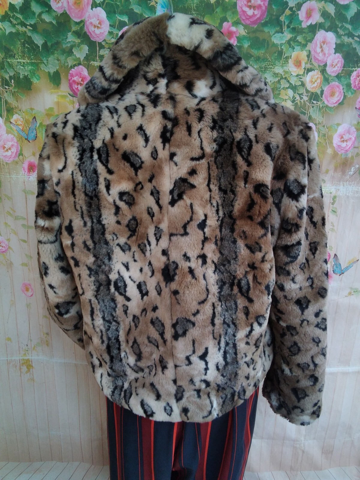Women's Size 12 Faux Fur Animal Print Cropped Fake Fur Coat eBay