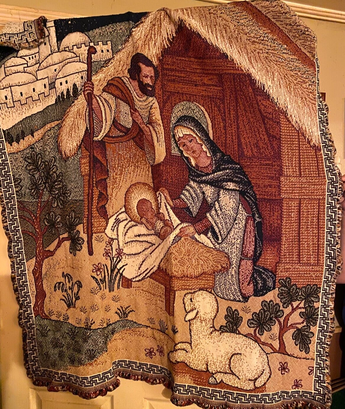 Nativity Scene Throw Tapestry Sz 56"X49" Christmas Bethlehem FRAYING IN CORNERS