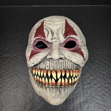 Creepy Horror Joker Clown Face Rubber Halloween Mask Exposed Sharp Teeth 
