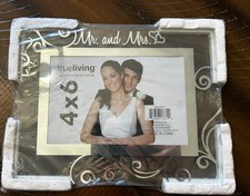 Trueliving 4x6 Mr  Mrs Standing Or Hanging Picture Photo Frame/Brand New