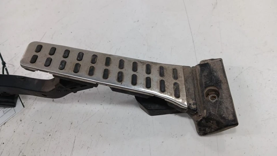 Hyundai Elantra Gas Pedal 2011 2012 2013 2014 2015 2016 - Image 4 of 4