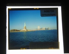 WORLD TRADE CENTER - The Twin Towers & The STATUE of LIBERTY * 2 Slides + 3 Lgr