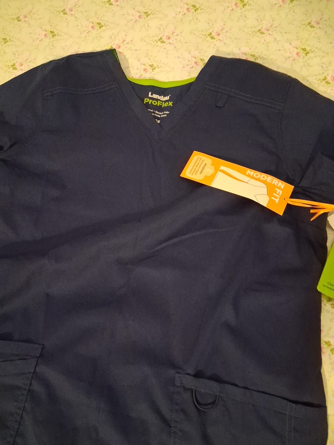 Old Navy Size M 8 Old Navy Size M 8