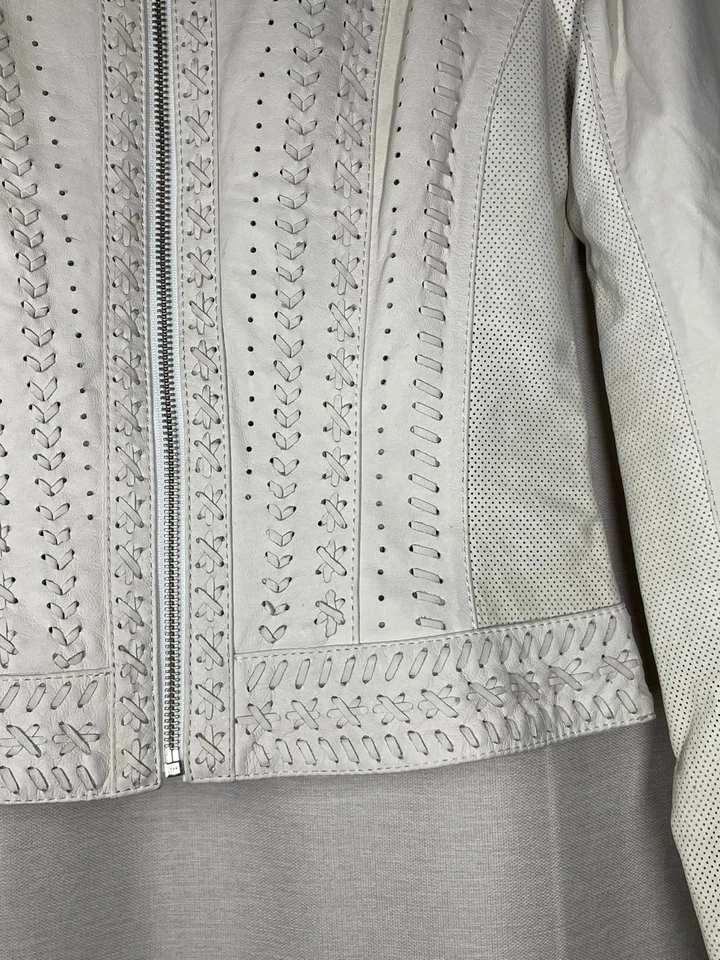 De colección - Chaqueta de Cuero Danier Forrada - Color Crema - Sixe XS - Buen Estado Usada Foto 3 de 4