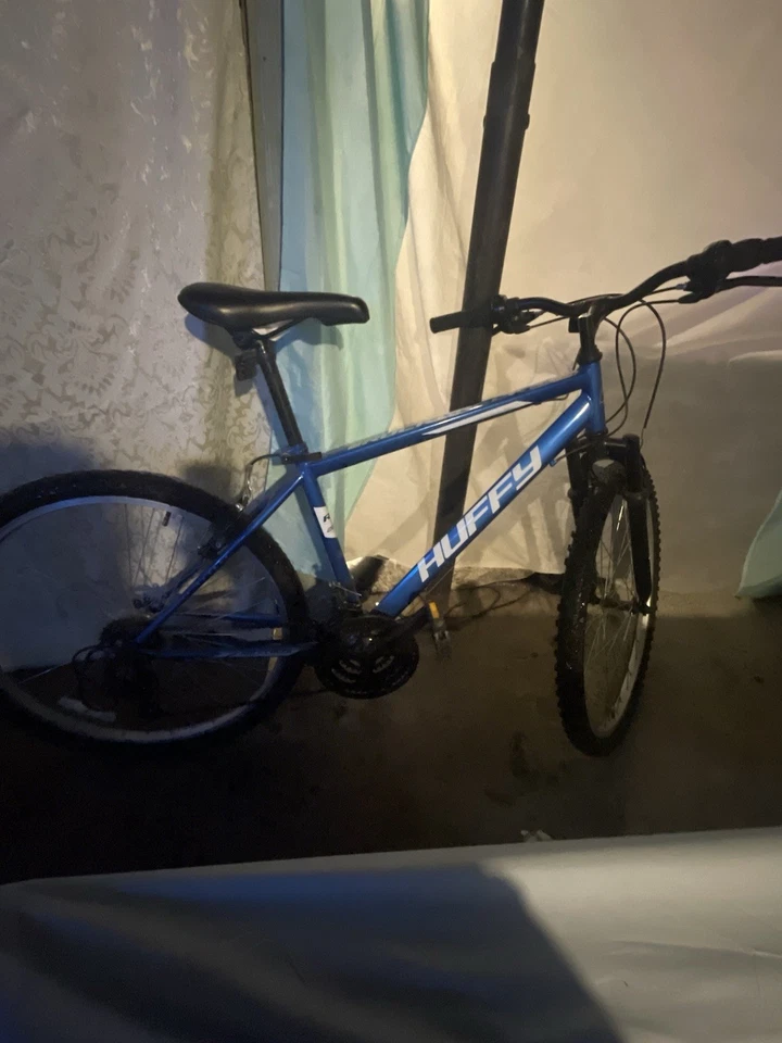 Bicicleta de montaña Huffy Rock Creek 26 pulgadas - 56301P7 (azul) Foto 3 de 3