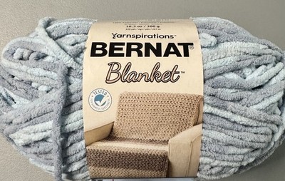 Bernat Blanket Yarn Celestial Blue Skein 10.5 oz 300g Super Bulky #6