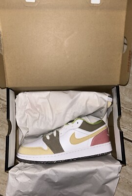 Nike Air Jordan 1 Low SE Pastel Grind Green GS 7 Womens 8.5 DJ0341-100 NEW