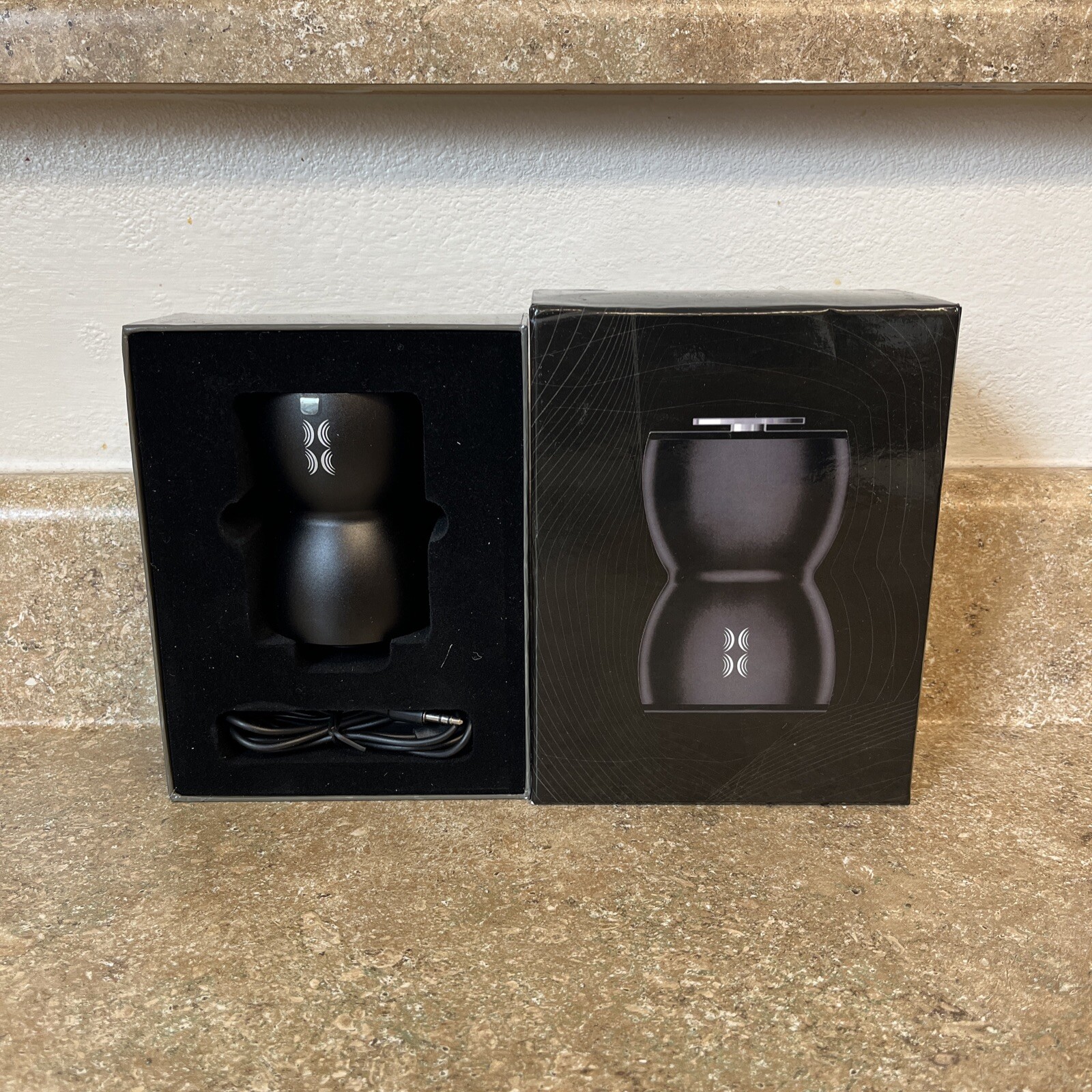 Bass Egg VERB-B Portable Wireless Bluetooth Speaker in Black