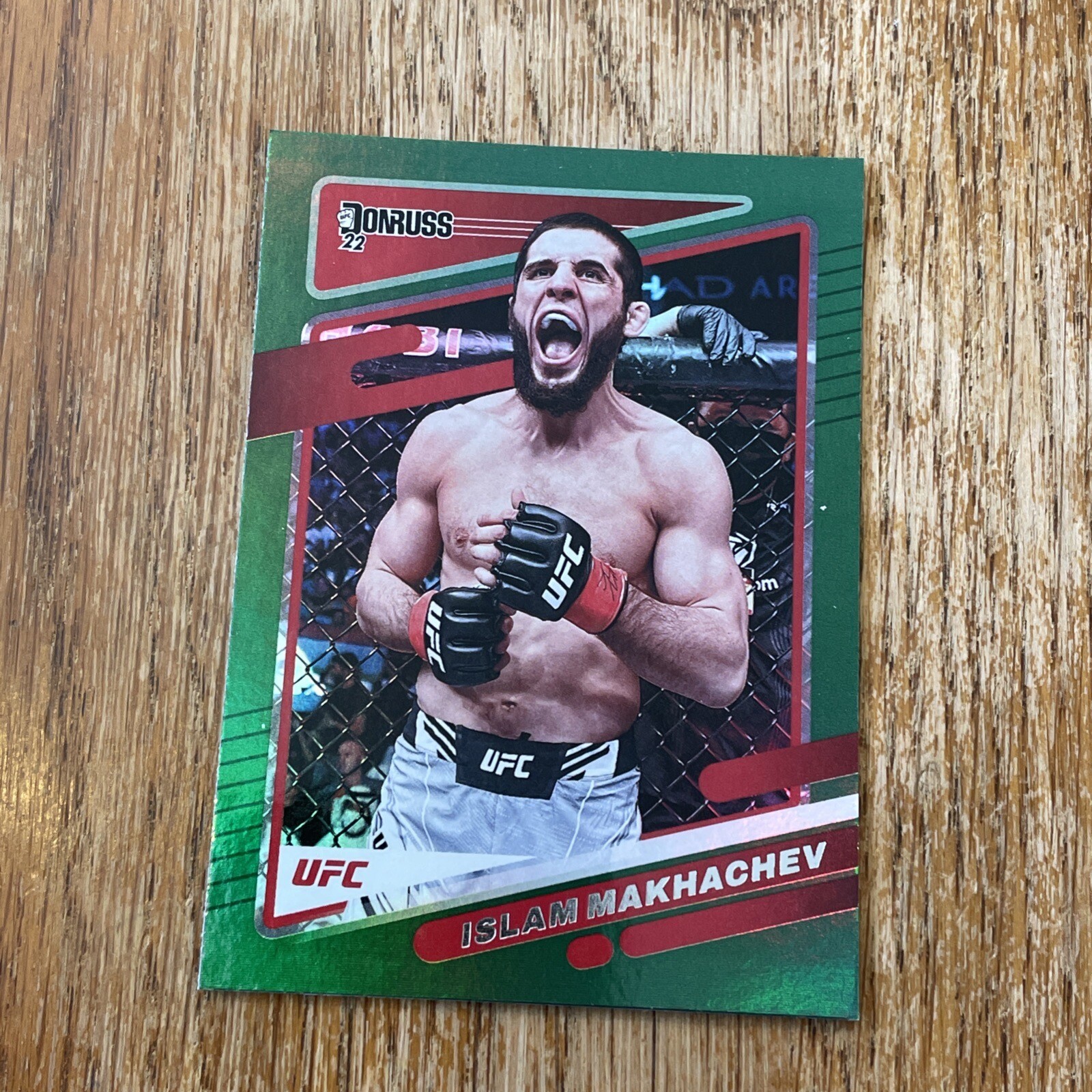 2022 Donruss UFC Islam Makhachev #1 Lightweight Champ SP Green Flood Parallel