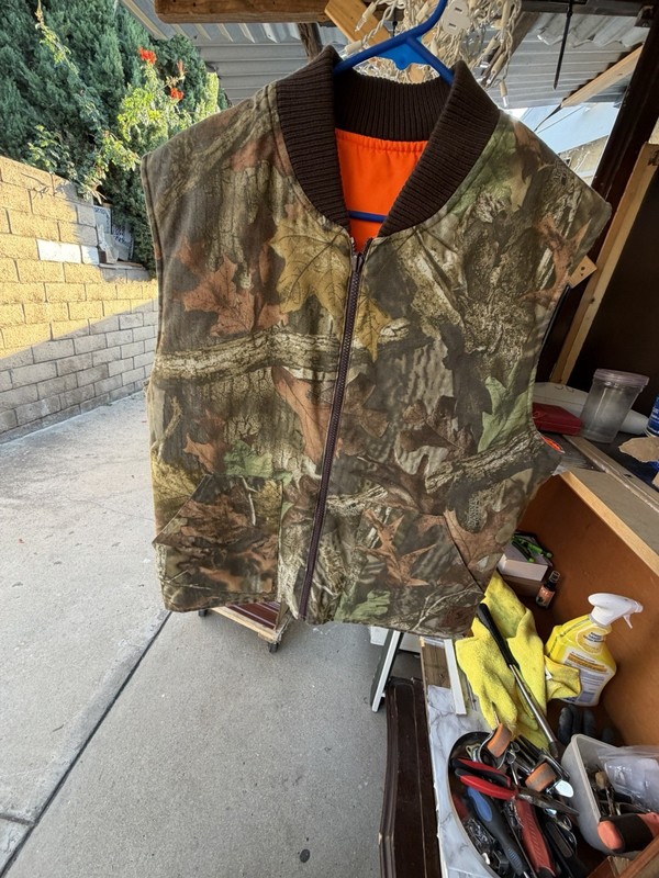 Realtree Reversible Full Zip Hunting Vest L Polyester Camo/Orange