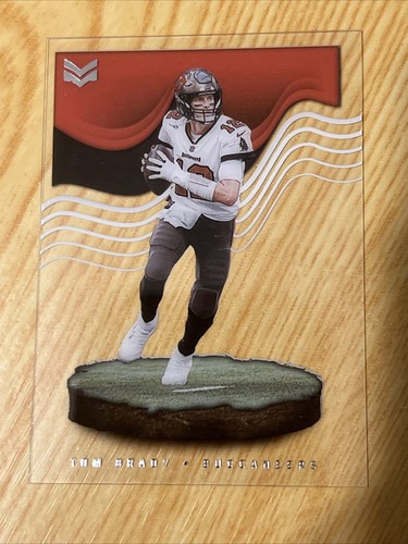 Tom Brady, 2022 Panini Chronicles, #MAG-3, Tampa Bay Buccaneers, Football Card - Picture 1 of 2