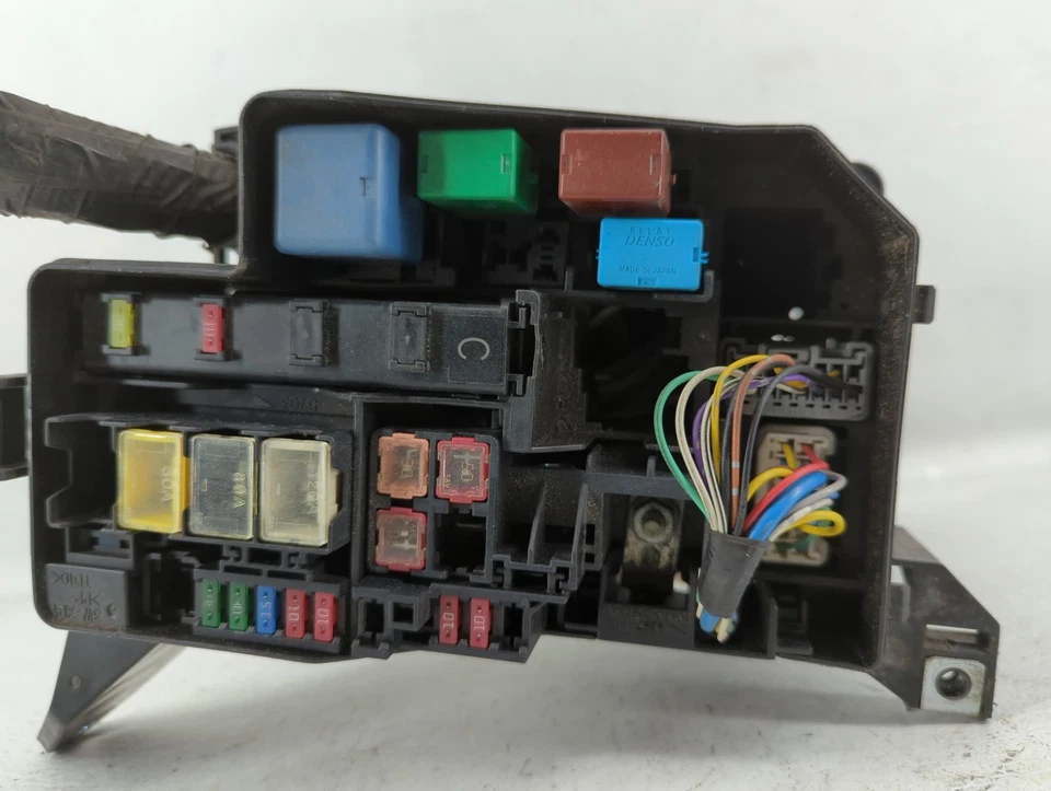 Módulo de relé de caja de fusibles Toyota Rav4 2006-2012 82662-42171 RIZB8 Foto 4 de 4