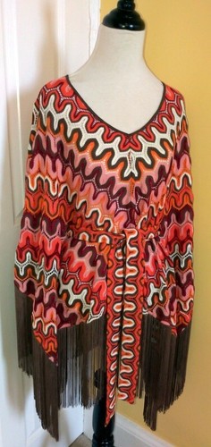 Poncho BOSTON APROPIADO Rosa/Naranja/Marrón Crochet Flecos Cuello en V con Cinturón (M) NUEVO - Imagen 4 de 9