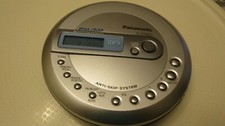 Panasonic SL- SV553J Portable AM/FM/CD/MP3 Player - Works and Looks Great 
