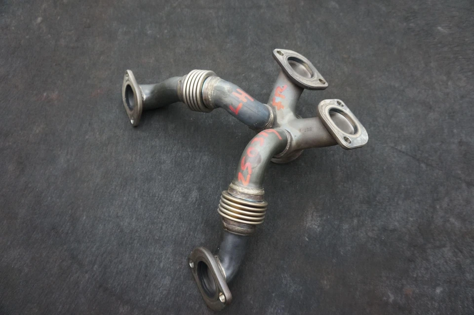 Juego 2 colectores de escape motor 4.4L V8 11627849461 11627843780 BMW M5 F90 2013-23 Foto 4 de 4