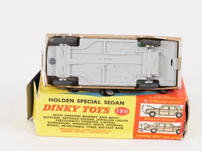 値下げしました！DINKY TOYS Dinky Toys GB n° 196 Holden Special Sedan en boite 1/43 | eBay