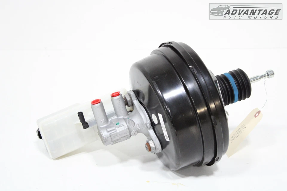 Chevrolet Blazer 2019-2021 cilindro maestro de freno con refuerzo y depósito OEM Foto 3 de 4