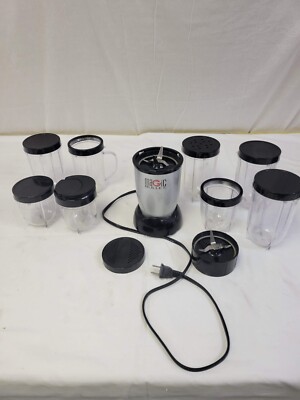 20 PC Magic Bullet Model MB1001 Blender With Cups, Blades Lids Accessories Lot