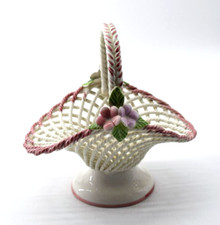 Levante Spanish Porcelain Lattice Basket with Pink Rose Bouquet — listing 4