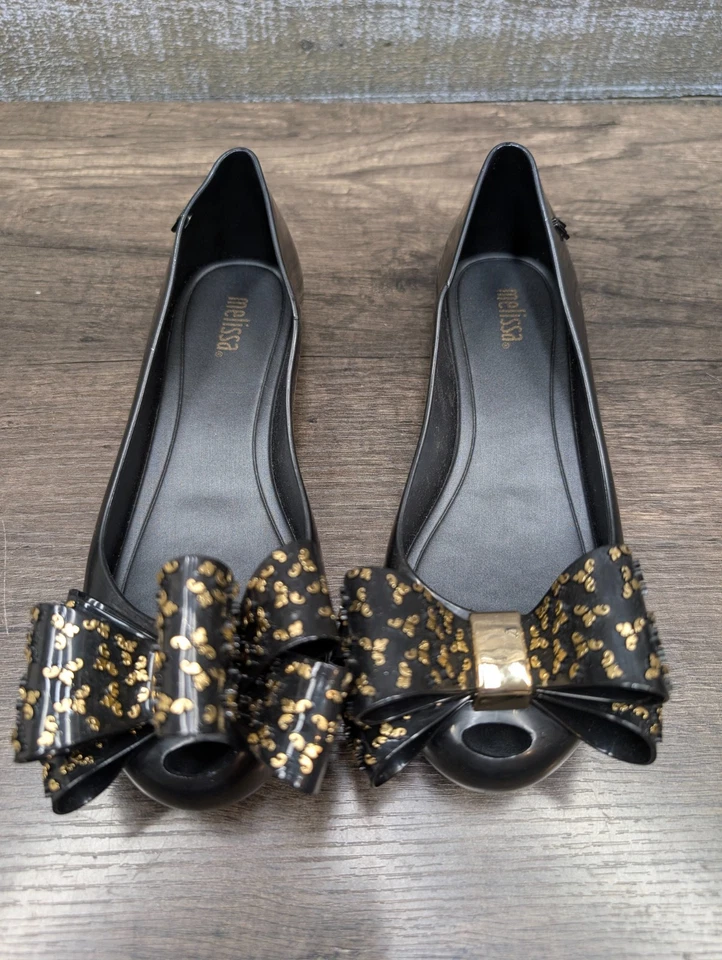 Zapatos planos de ballet Melissa negros dorados con lazo grande para mujer talla 6/37 Foto 2 de 4