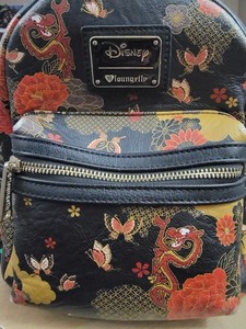 Mushu Loungefly | eBay display picture 1