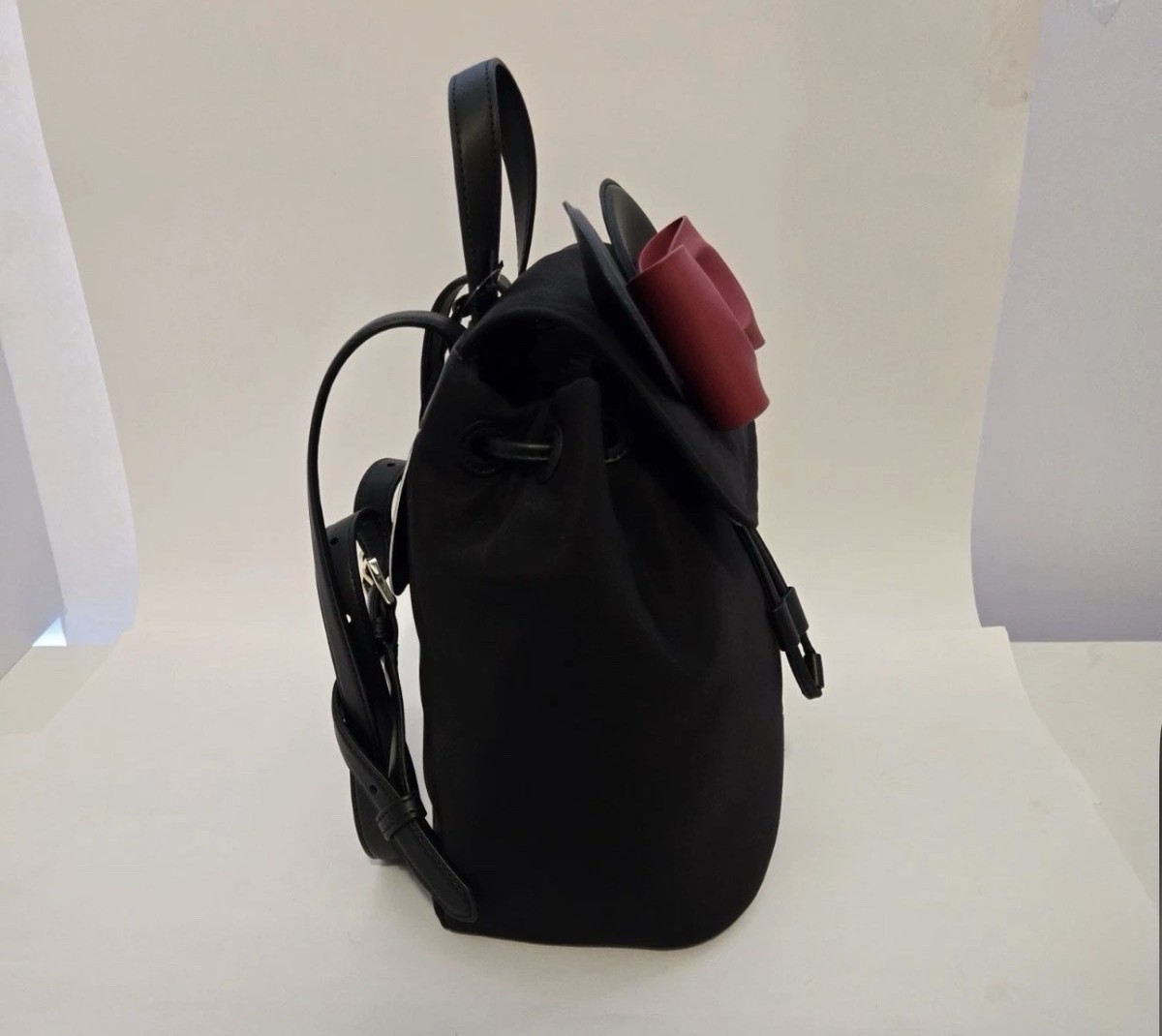 Disney X Kate Spade New York Black Minnie Mouse 3D Flap Minnie Backpack NWT Kate Spade New York x Minnie Mouse backpack black | eBay main image 3