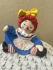 Byron Mold B18 Vintage 1970 Raggedy Ann Ceramic Figurine Nostalgic Collectible