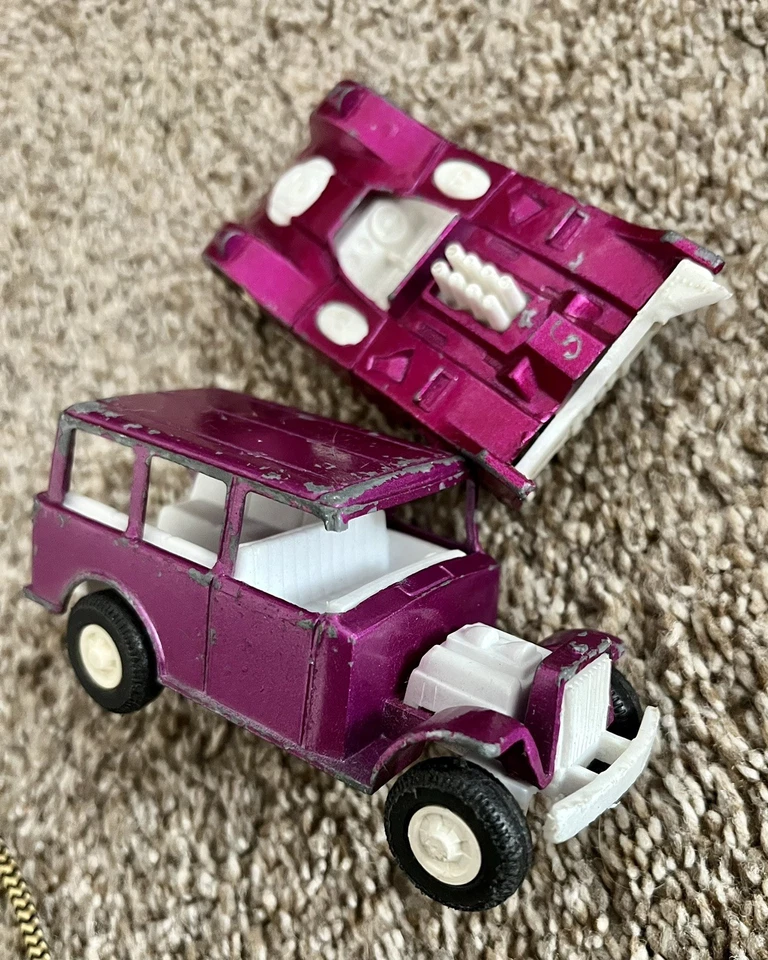 Lote de 7 juguetes Tootsie vintage 1969-1970 Jeep VW Bug metal plástico Foto 4 de 4