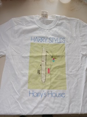 HARRY STYLES Harry s House *Rare* Tee Shirt Unisex Size Small NEW WITHOUT TAGS 