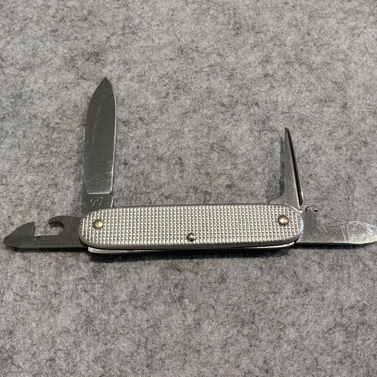 Victorinox Swiss Army Knife Silver Alox Soldier 99 93mm Good Snap