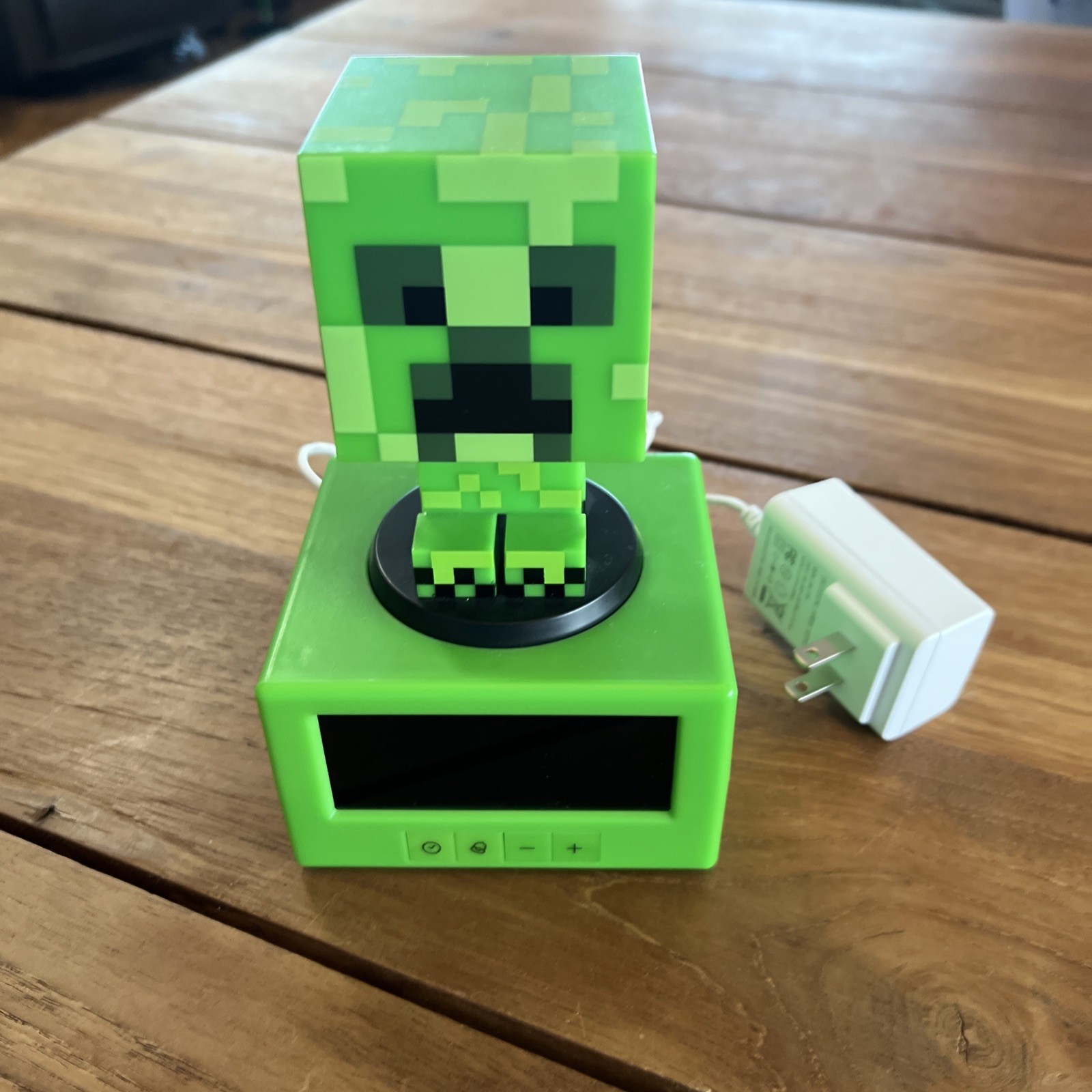 Features Minecraft Works. J1