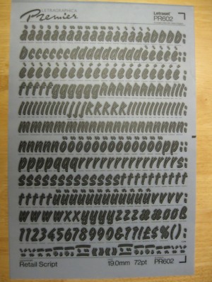 0,1 x Letraset schwarze Buchstaben/Zahlen Kleinbuchstaben 72pt 19 mm Einzelhandelsschrift PR602