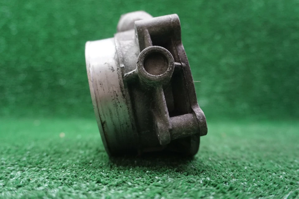 GMC YUKON 2009 2010 2011 2012 2013 5,3 L carrocería del acelerador OEM RME87 Foto 2 de 4