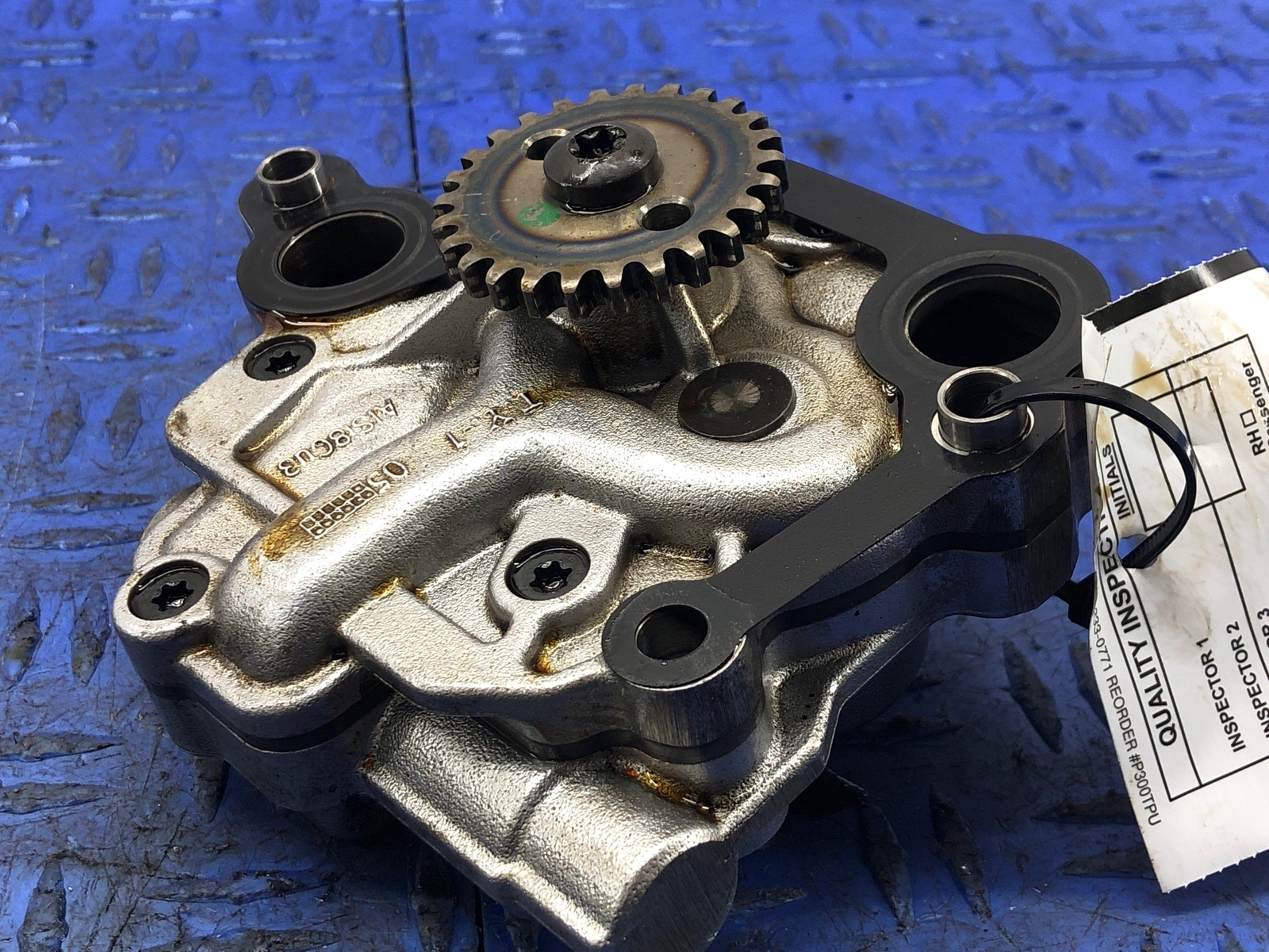 2006-2018 ASTON MARTIN VANTAGE V8 4.3L ENGINE DRY OIL PRESSURE PUMP 6G33-6600-AB