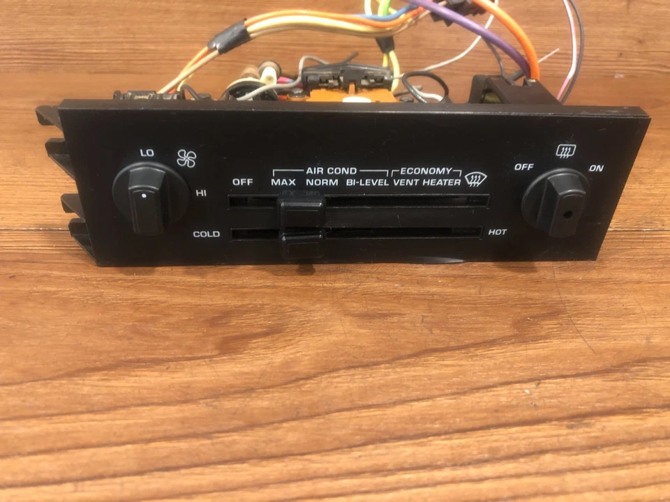 1984-1989 CHEVY CORVETTE C4 MANUAL AC  A/C AIR CLIMATE CONTROL HEATER SWITCH OEM - Image 4 of 4