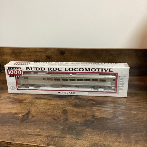 HO Scale Proto 1000 23974 B&M Boston & Maine Budd RDC-2 Rail Diesel Car ...