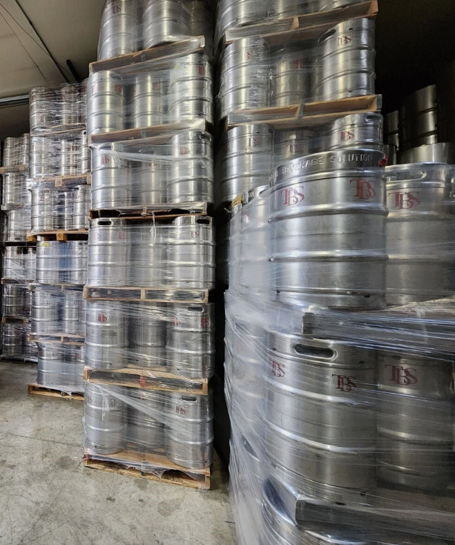 Stainless Steel Beer Keg 15.5 gallon Used