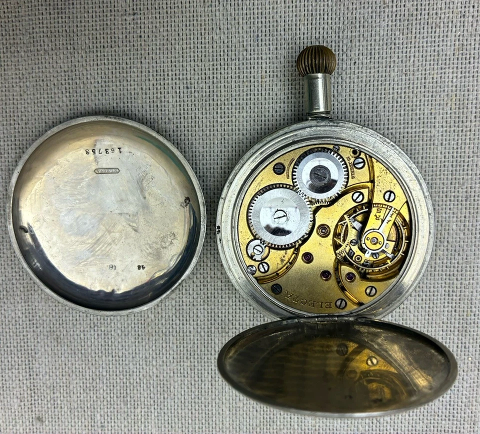 WW1 英国 RFC Mark V 军用怀表 - Electa 15 珠宝机芯 - 可正常工作 — 第 4/4 张图片