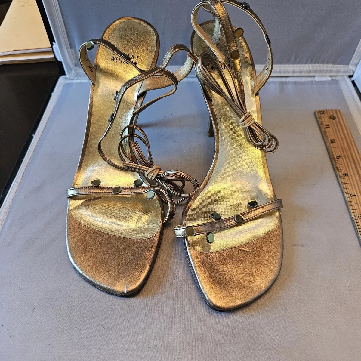 Stuart Weitzman Metallic Bronze Lace-Up Women’s Dress Shoes Stuart Weitzman Leather Upper Oxford Comfort Shoes for Women  main image 2