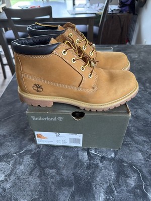 Timberland Nellie Waterproof Chukka Boot Women s Size 9.5 Wheat And Black NIB