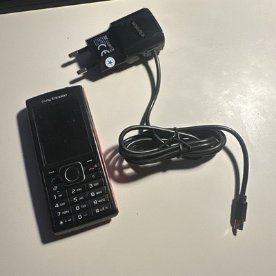 Sony Ericsson J108i Smartphone, Schwarz/rot, ohne Simlock