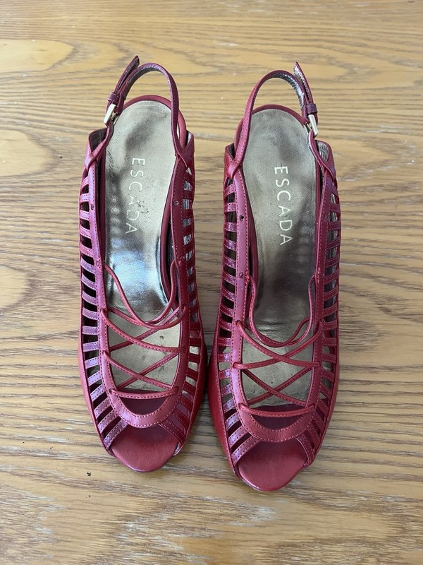 Beautiful Escada Shoes, Red , Sz6.5