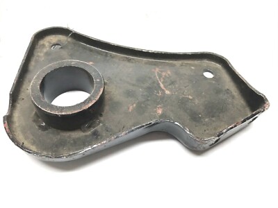 NOS SUPPORT FOR INTERNATIONAL-HARVESTER WINDROWER HEADERS 831559C2